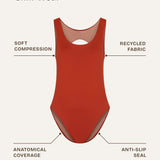 Maillot de bain une-pièce éco, adapté au tucking — Marsha 